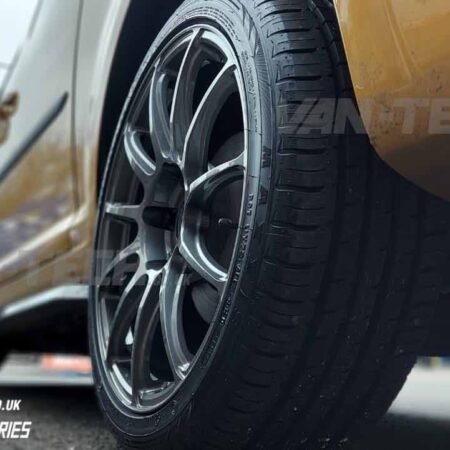 VW Caddy BOLA VST Alloy Wheels 18" and a set of Maxxis HP5 Tyres