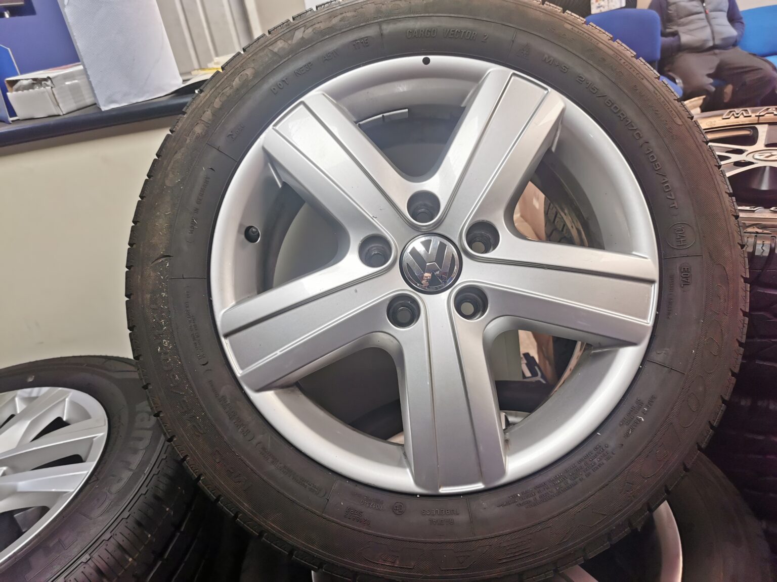 Genuine VW Transporter Alloy Wheel clearance sale